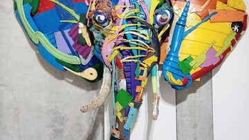 Ο Bordalo II μετατρέπει τα σκουπίδια σε έργα τέχνης