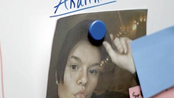 «Το instagram βοήθησε να αυτοκτονήσει η κόρη μου»