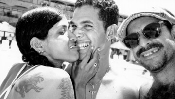 Αφτιασίδωτη Κούβα