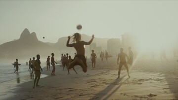 Altinha: ένα παιχνίδι που αψηφά τη βαρύτητα στις παραλίες της Ipanema