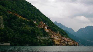 Το προσωπικό καταφύγιο του σχεδιαστή Mattia Bonetti στη λίμνη Lugano
