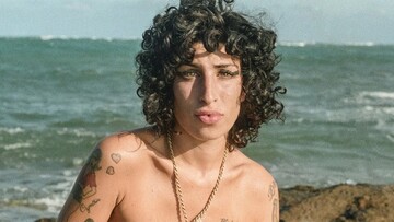 H ανέμελη Amy Winehouse μέσα από αδημοσίευτες φωτογραφίες της