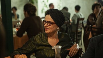 «Ευτυχία»: Δείτε τους συντελεστές της πολυαναμενόμενης ταινίας σε ένα αποκλειστικό βίντεο