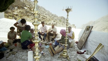Δεκαπενταύγουστος στη μέση του Αιγαίου (199.)