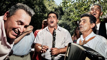 ΤΟ ΔΗΜΟΤΙΚΟ ΤΡΑΓΟΥΔΙ