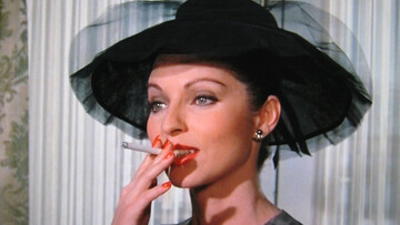 Marie-France Pisier.