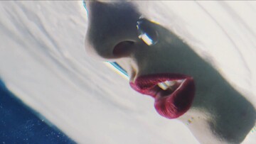 Coco de Mer: X/ Ένα τολμηρό super sexy κλιπάκι