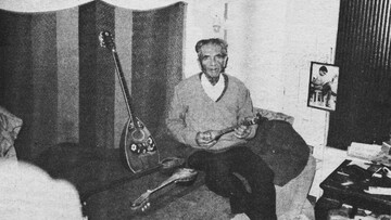 «Οχτώ σκαλοπάτια κάτω από τη γη»: Το 1990, στο σπίτι του Γιώργου Μουφλουζέλη