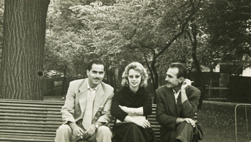 Ο πατέρας μου, ο νονός μου και μία άγνωστη