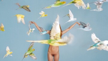 Άνθρωποι και ζώα - Τα ανορθόδοξα ταίρια του Ryan McGinley (NSFW)