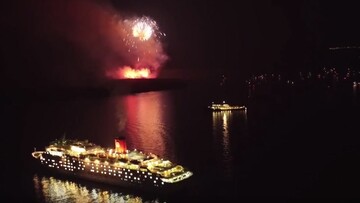 Η φαντασμαγορική αναπαράσταση της έκρηξης του ηφαιστείου στη Σαντορίνη