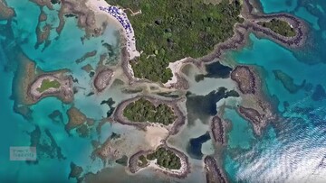 Πετώντας πάνω απ' τα Λιχαδονήσια, μ' ένα ονειρεμένο βίντεο από drone