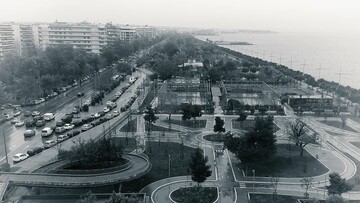 Όταν 30 ζευγάρια μάτια παίρνουν τους δρόμους με μία φωτογραφική στο χέρι