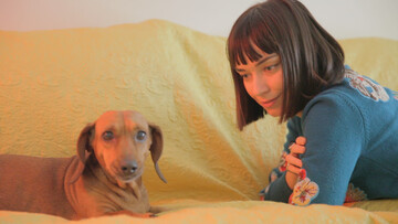 Η ηθοποιός Κατερίνα Μισιχρόνη και η Μπιζού