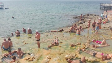 Επιστροφή στην Αιδηψό. Του Πέτρου Μπιρμπίλη.