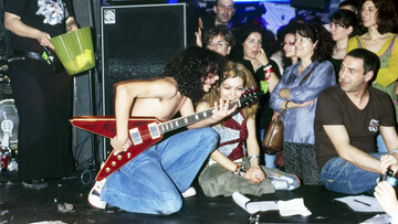 Air guitar (2007)