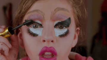 Drag Kids: Με κοινή αγάπη για τη Lady Gaga, τις τρελές περούκες και το γκλίτερ, τέσσερα παιδιά έρχονται να κατακτήσουν τη σκηνή