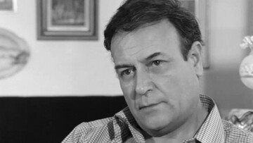 Μια σπάνια συνέντευξη του Γιάννη Διακογιάννη στην εκπομπή Παρασκήνιο το 1981
