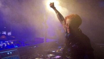 Η αειθαλής DJ της Γερμανίας