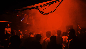 Το rave ως έξοδος διαφυγής