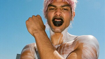 Είσαι Αυτό που Πουλάς: Queer Σώμα, Πόθος και Bareback Ελευθερία/ από τον Πάνο Μιχαήλ