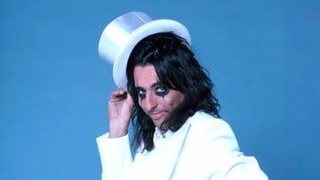 Πώς ο Alice Cooper βοήθησε στη διάσωση της επιγραφής «Hollywood»