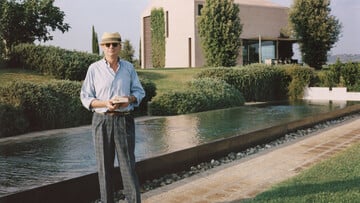 Στο ησυχαστήριο του Piero Lissoni στην Τοσκάνη