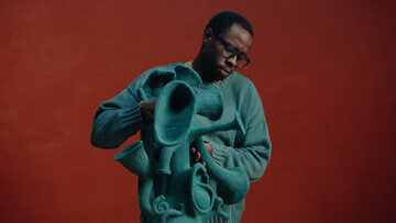 Woody De Othello: «Δημιουργώ κάτι γιατί θέλω να δω τι θα συμβεί αν το φτιάξω»