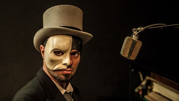 Πουαβρόν. Οι τρεις άθλιοι του Ηρακλή