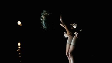 Άγγιξε Τρυφερά