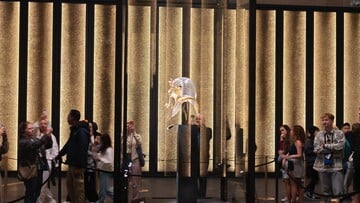 Ο θάνατος θά 'ρθει και θά'χει τα μάτια σου: Μέσα στις συγκλονιστικές νέες αίθουσες του Τουταγχαμών στο GEM 