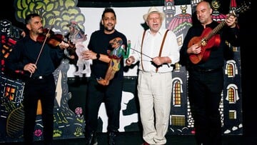 Καραγκιοζοπαίχτης νυν και αεί