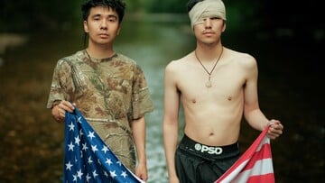 *Aν πέσω, θα ξαναβρώ το φως. Ακόμα κι αν με κάψει πάλι / από τον Πάνο Μιχαήλ