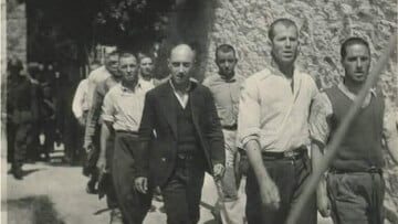 Ο Μενέλαος Χαραλαμπίδης για τις φωτογραφίες από την εκτέλεση στο Σκοπευτήριο της Καισαριανής