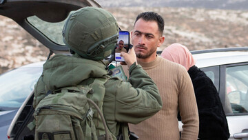 Οι επιχειρήσεις της ICE θυμίζουν όλο και περισσότερο την ισραηλινή κατοχή. Αυτό δεν είναι σύμπτωση. 