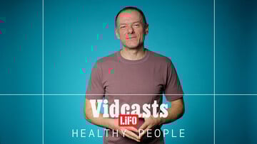 «Τρώω το ίδιο, αλλά παχαίνω»: Τι συμβαίνει με το βάρος στην περιεμμηνόπαυση; Ο Δρ Πανταζής απαντά.