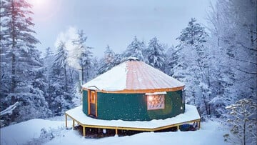 20 στρέμματα και ένα yurt στα δάση του Βερμόντ