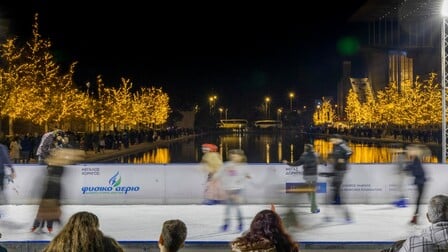 Skate, glow, repeat Με τη στήριξη του Φυσικού Αερίου Ελληνική Εταιρεία Ενέργειας, το Παγοδρόμιο του ΚΠΙΣΝ γίνεται φέτος το πιο φωτεινό και inclusive σημείο του Χριστουγεννιάτικου Κόσμου