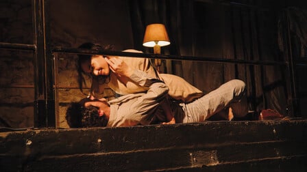 Τα τρένα που φύγαν, αγάπες μου πήρανε