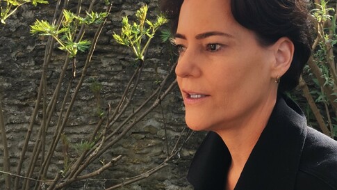 Martine d'Anglejan-Chatillon