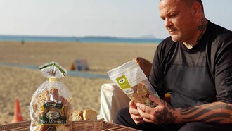 “Το Μάννα” Τσατσαρωνάκη | Μια μικρή μύηση στο διαμάντι της κρητικής διατροφής