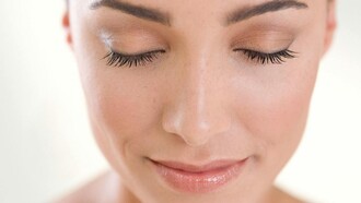 10+1 tips για ενυδατωμένο δέρμα όλο το χειμώνα