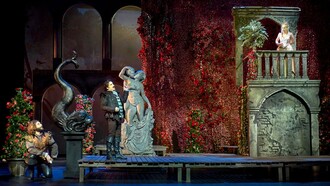 «Ερωτευμένος Σαίξπηρ»: Τελευταίες παραστάσεις για την επιτυχημένη θεατρική παραγωγή