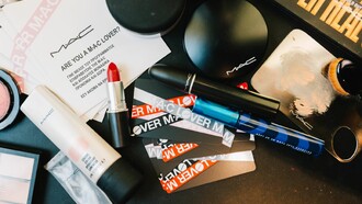 4 ανοιξιάτικα beauty looks και μία ερώτηση: Εσύ τι τύπος MAC Lover είσαι;