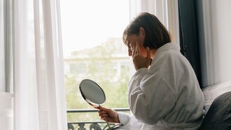 Αυτό το κορεάτικο τελετουργικό ομορφιάς για τέλεια επιδερμίδα έχει μόλις 4 βήματα