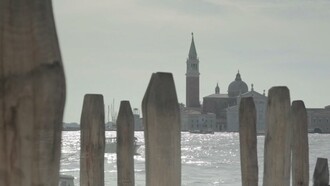 Αθάνατη Βενετία: μοσχάρι Καρπάτσιο και κοκτέιλ Μπελίνι στο Harry’s Bar