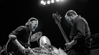 Οι Swans live στο θέατρο Βράχων