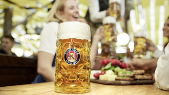 1ο Paulaner Oktoberfest: Η μεγαλύτερη γιορτή μπίρας έρχεται στην Αθήνα και μετράμε ήδη αντίστροφα