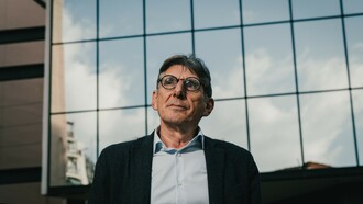 «Καταγωγή ή οι ιστορίες των άλλων»: Παρουσίαση του νέου μυθιστορήματος του Νικόλα Σεβαστάκη στην Αθήνα