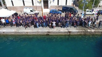 Μια απόΔραση βιωσιμότητας: Πώς δύο ΜΚΟ και 111 εθελοντές καθάρισαν το λιμάνι του Πόρου σε δύο μέρες